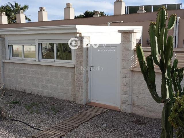 Casa adosada en venta en Almería, El Toyo. SE VENDE ADOSADO DE 3 HABITACIONES EN EL TOYO, ALMERÍA. Casas adosadas.