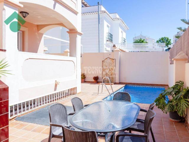 Casa adosada en Venta en Almijara