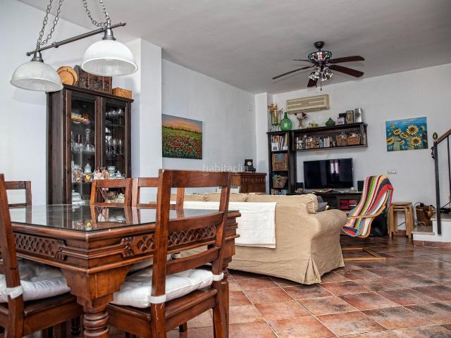 Casa adosada en venta en Almonte, Almonte. Casa Adosada en Calle Infanta María Luisa, Almonte. Casas adosadas.