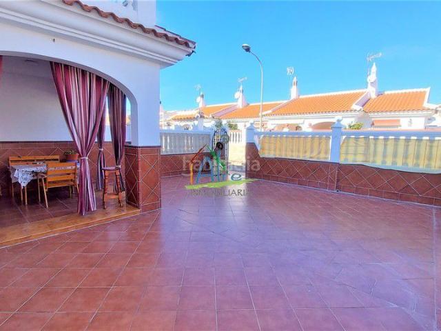 Casa adosada en venta en Almonte, Caño Guerrero. Casa Adosada en venta en Sector Aulaga, 3 dormitorios. Casas adosadas.