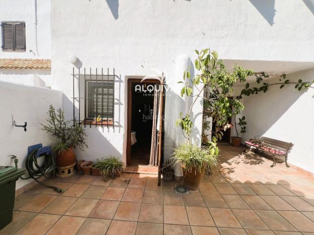 Casa adosada en venta en Almonte, Caño Guerrero. Exclusivo Chalet en venta en Matalascañas, en Primera Línea de Playa Urbanización Kabila. Casas adosadas.