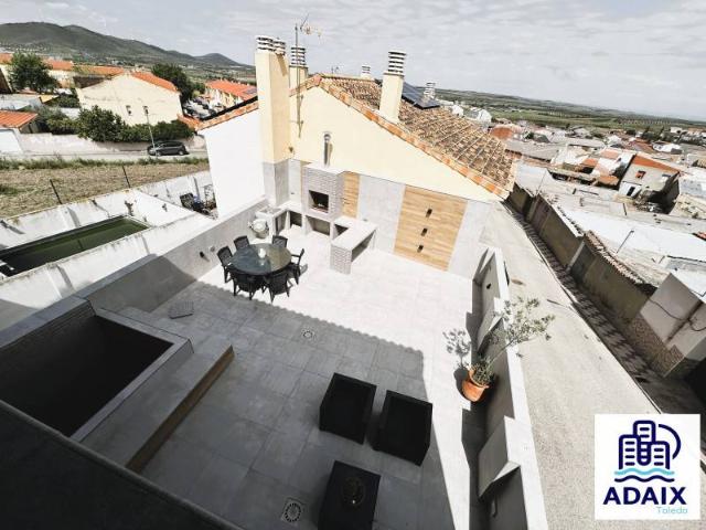 Casa adosada en Venta en Almonacid de Toledo