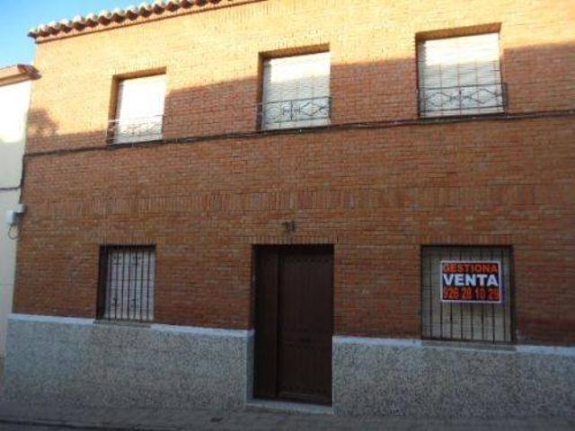 Casa adosada en Venta en Almodóvar del Campo