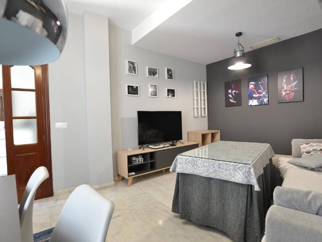 Casa adosada en Venta en Almodóvar del Río