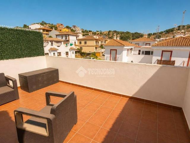 Casa adosada en Venta en Almogía