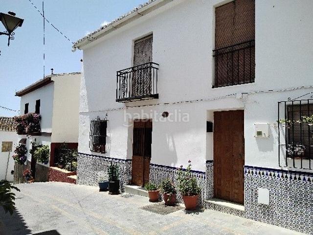 Casa adosada en venta en Almogía. Casas adosadas.