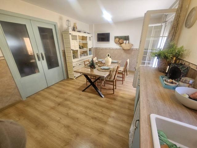 Casa adosada en Venta en Almoines