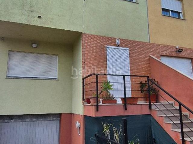 Casa adosada en venta en Almoines. Casa adosada con garaje y piscina en Almoines. Casas adosadas.