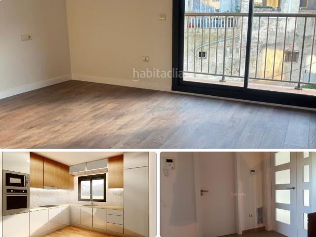 Casa adosada en venta en Almoster. CASA DE OBRA NUEVA. Casas adosadas.
