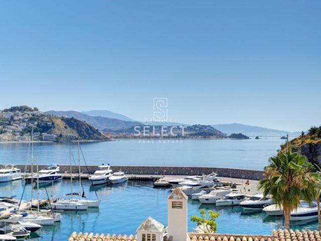 Casa adosada en venta en Almuñécar, Punta La Mona. Casa adosasa, vistas al mar y a pasos de la playa. Casas adosadas.