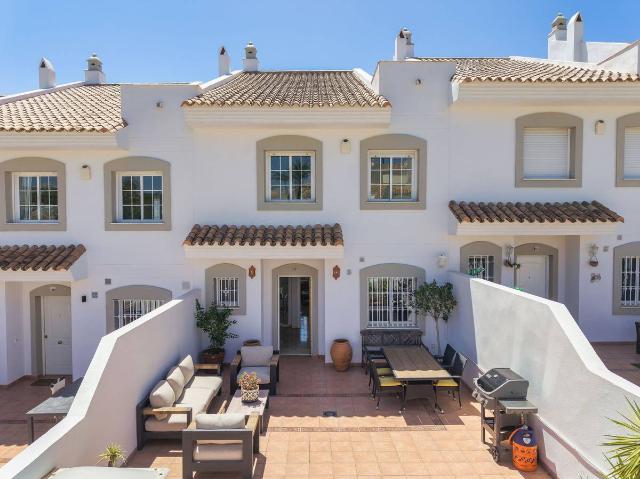 Casa adosada en Venta en Aloha