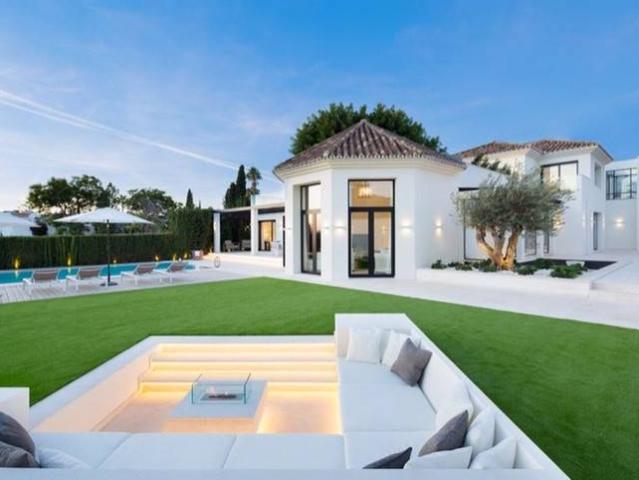 Casa adosada en Venta en Aloha