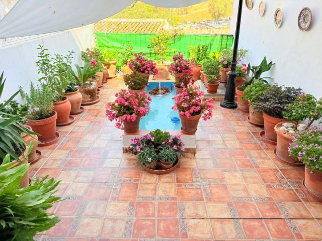Casa adosada en Venta en Álora