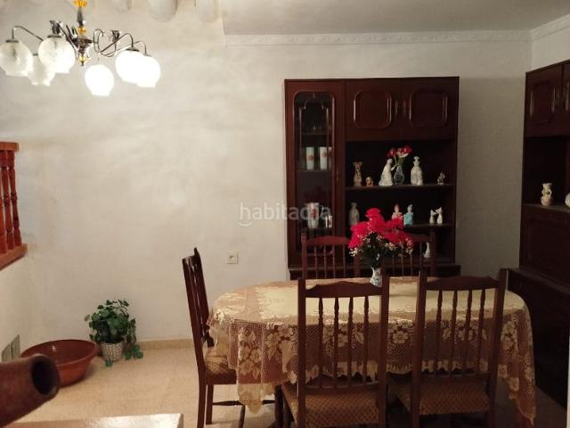 Casa adosada en venta en Alpujarra de la Sierra. Casa de 420 m. en Mecina Bombarón. Casas adosadas Alpujarra de la.