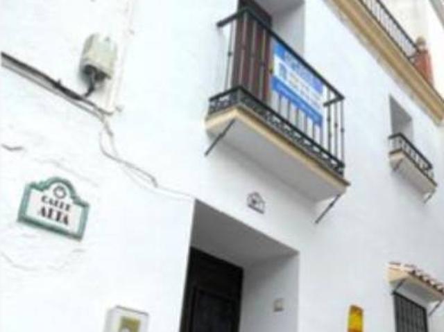 Casa adosada en Venta en Árchez