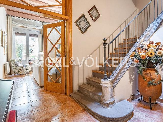Casa adosada en venta en Arenys de Mar, de 288 m² 7 habitaciones por 755.000