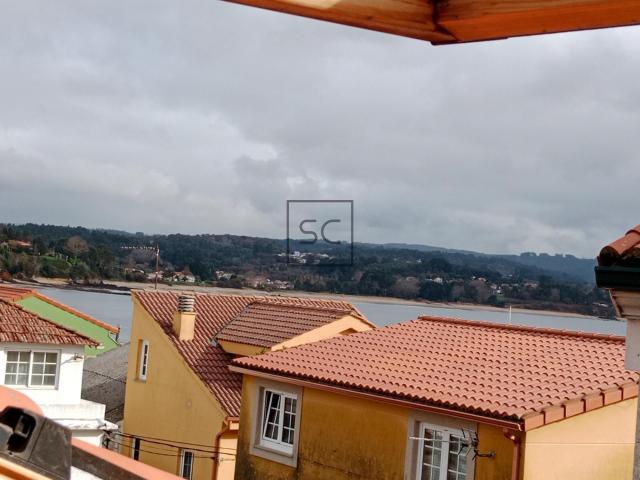 Casa adosada en Venta en Ares