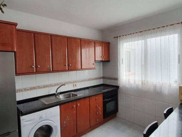 Casa adosada en Venta en Arico