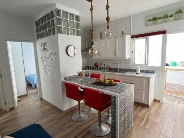 Casa adosada en venta en Arico. Casa de Ensueño en La Caleta, Arico Tu Refugio Perfecto!. Casas adosadas.