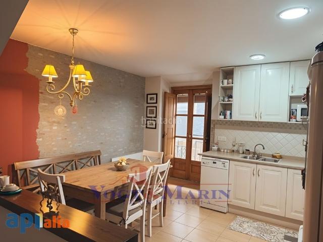 Casa adosada en venta en Armentera L´ Costa Brava. Casa de piedra con terraza y vistas en el corazón del Alt Empordà. Casas adosadas Armentera.