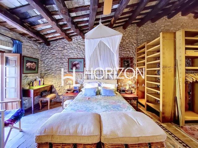 Casa adosada en venta en Armentera L´ Costa Brava. Espectacular casa con piscina en el centro de LArmentera. Casas adosadas Armentera.
