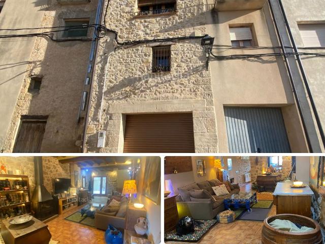 Casa adosada en venta en Arnes. Casas adosadas.