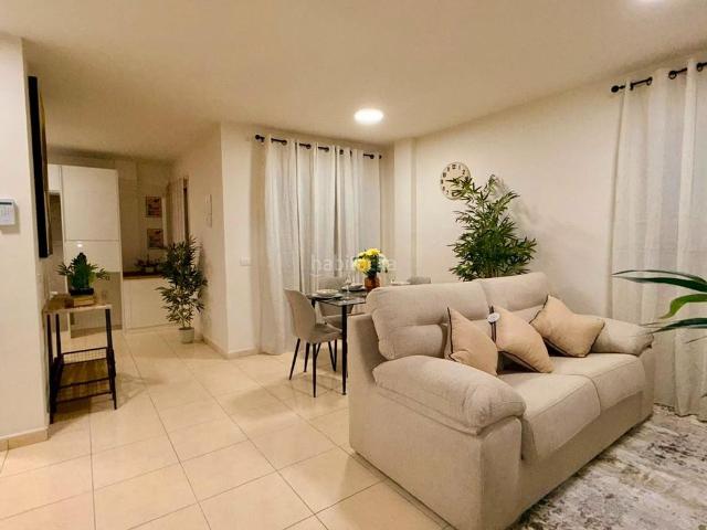 Casa adosada en venta en Arona, Palm Mar. Exclusivo Adosado Reformado en Palm Mar, Arona 650,000. Casas adosadas.