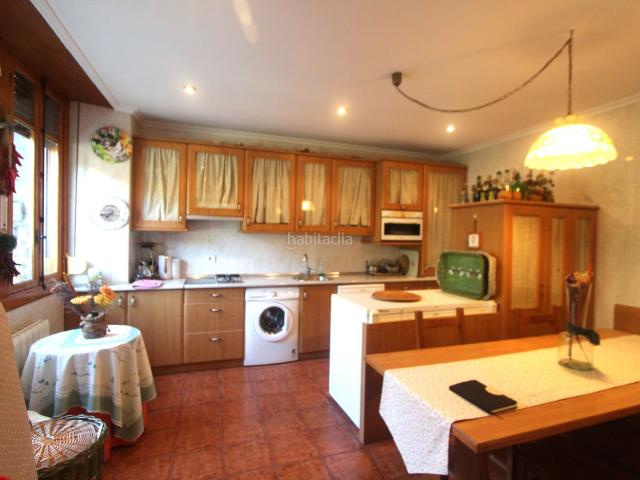 Casa adosada en venta en Arrankudiaga Zollo. CASA EN ARRANKUDIAGA. Casas adosadas Arrankudiaga.