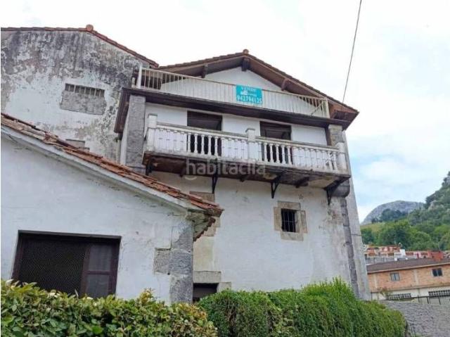 Casa adosada en venta en Arredondo. EN LA CAPITAL DEL MUNO!. Casas adosadas.