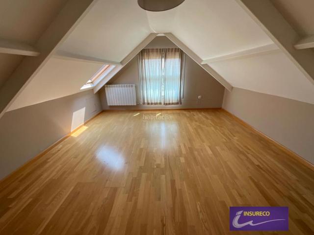 Casa adosada en venta en Astorga. ADOSADO EN ASTORGA. Casas adosadas.