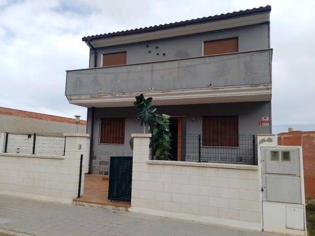 Casa adosada en Venta en Atzeneta d'Albaida