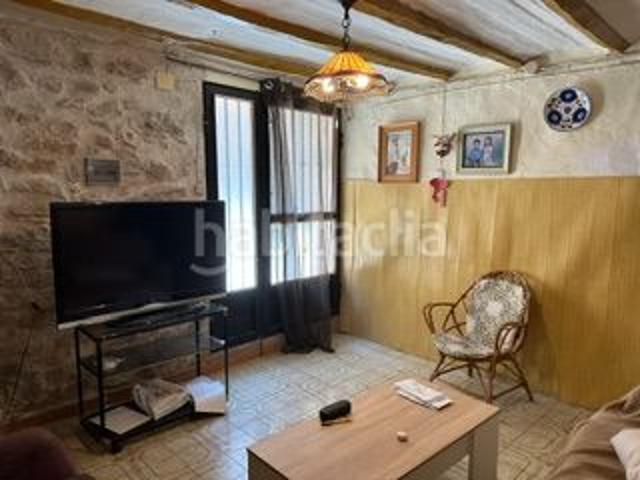 Casa adosada en venta en Atzeneta del Maestrat. CASA DE PUEBLO EN EL CENTRO DE ADZENETA. Casas adosadas Atzeneta del.