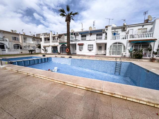 Casa adosada en Venta en Avenida Habaneras Curva de Palangre