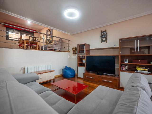 Casa adosada en venta en Ávila, Hervencias. Chalet de 3 Dormitorios con Más de 250 m en Hervencias. Casas adosadas.
