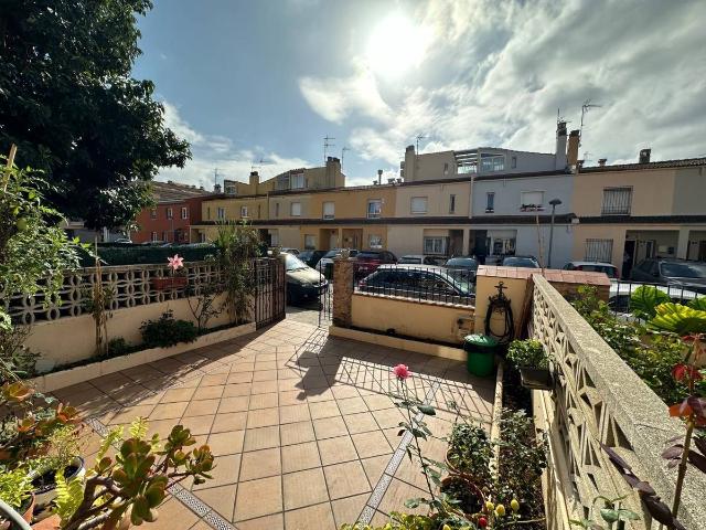 Casa adosada en Venta en Avinguda Catalunya