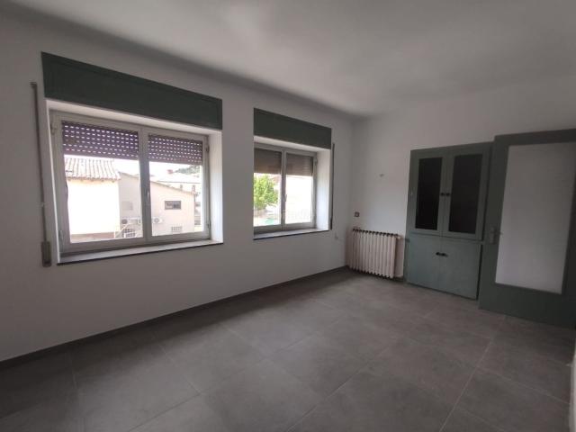 Casa adosada en venta en Avinyó. Casa de poble. Casas adosadas.