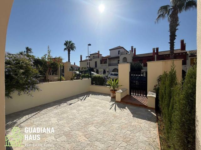Casa adosada en venta en Ayamonte, Costa Esuri. Casas adosadas.