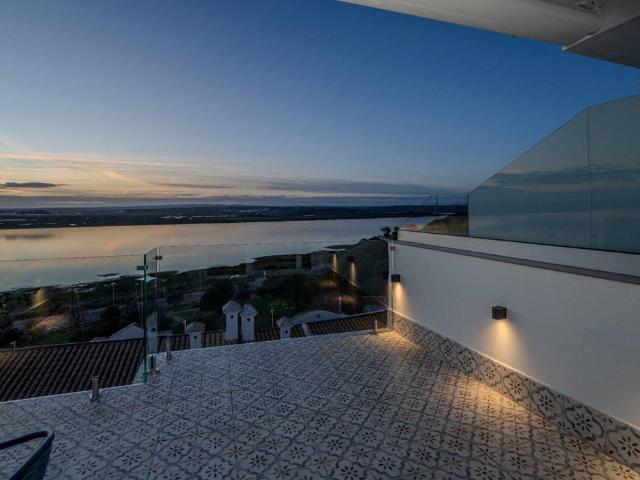 Casa adosada en Venta en Ayamonte ciudad