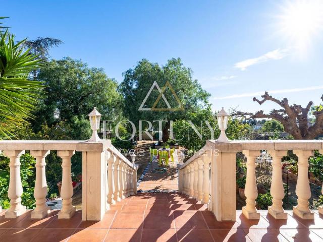 Casa adosada en Venta en Botarell