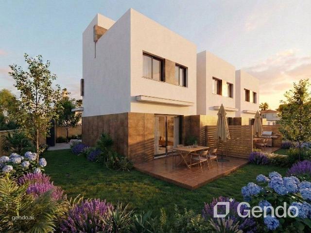 Casa adosada en Venta en Boverals Saldonar