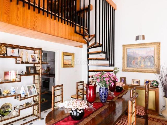 Casa adosada en venta en Boadilla del Monte, Urbanización Este Montepríncipe. INMEJORABLE CHALET ADOSADO DE 7 HABITACIONES EN URBANIZACIÓN MONTE PRÍNCIPE BOADILLA DEL MONTE. Casas adosadas Boadilla.