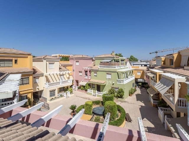 Casa adosada en Venta en Bola de Oro
