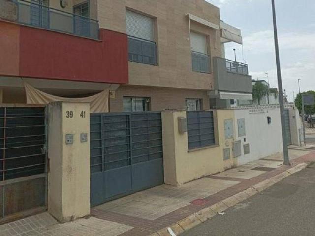 Casa adosada en Venta en Bollullos de la Mitación
