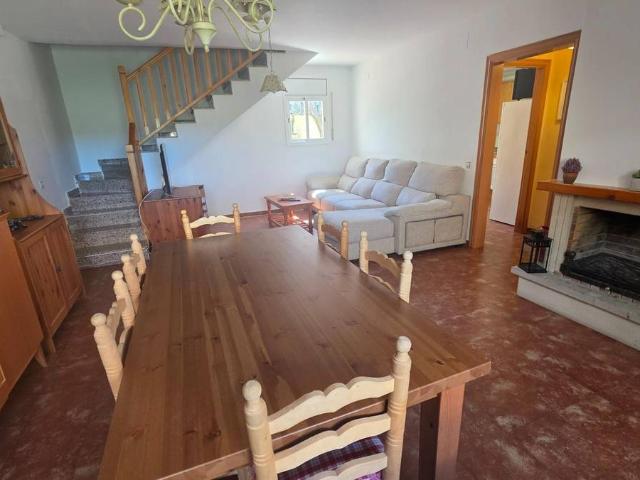 Casa adosada en Venta en Bonastre