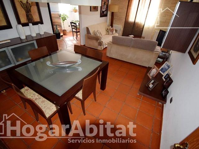 Casa adosada en Venta en Borriol