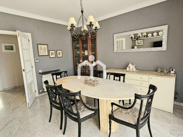 Casa adosada en venta en Badalona, Bonavista. CASA ASOSADA EN BADALONA. Casas adosadas.