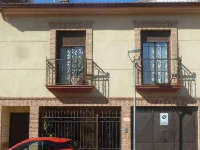 Casa adosada en Venta en Bailén