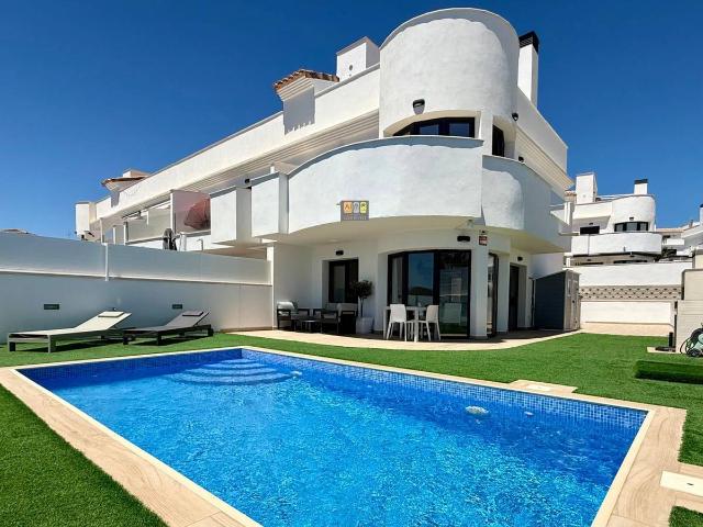 Casa adosada en Venta en Balcón de Finestrat Terra Marina