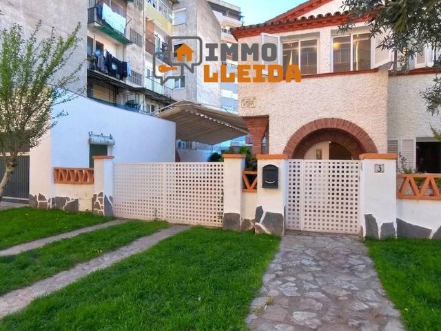 Casa adosada en Venta en Balaguer