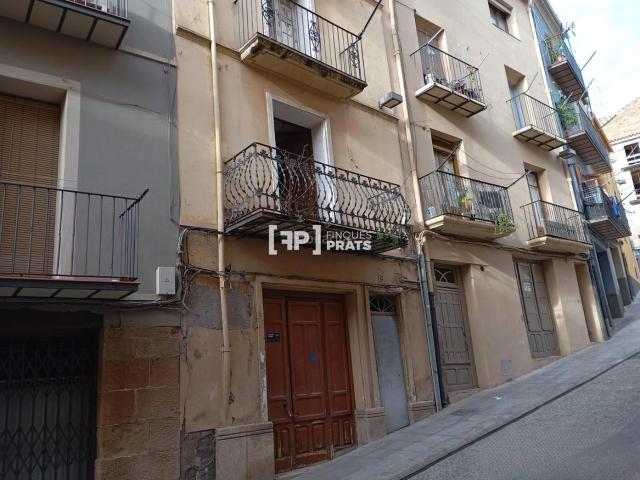 Casa adosada en venta en Balaguer. CASA ADOSADA EN VENTA EN BALAGUER. Casas adosadas.